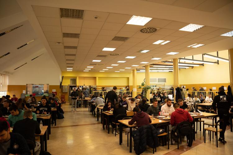 Restoran u Studentskom domu Stjepan Radić